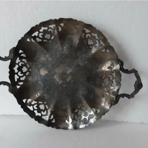 Plate, BENEDICT PROCTOR CO.  Trenton Ontario - Canada a branch of Benedict MFG - Picture 5 of 9